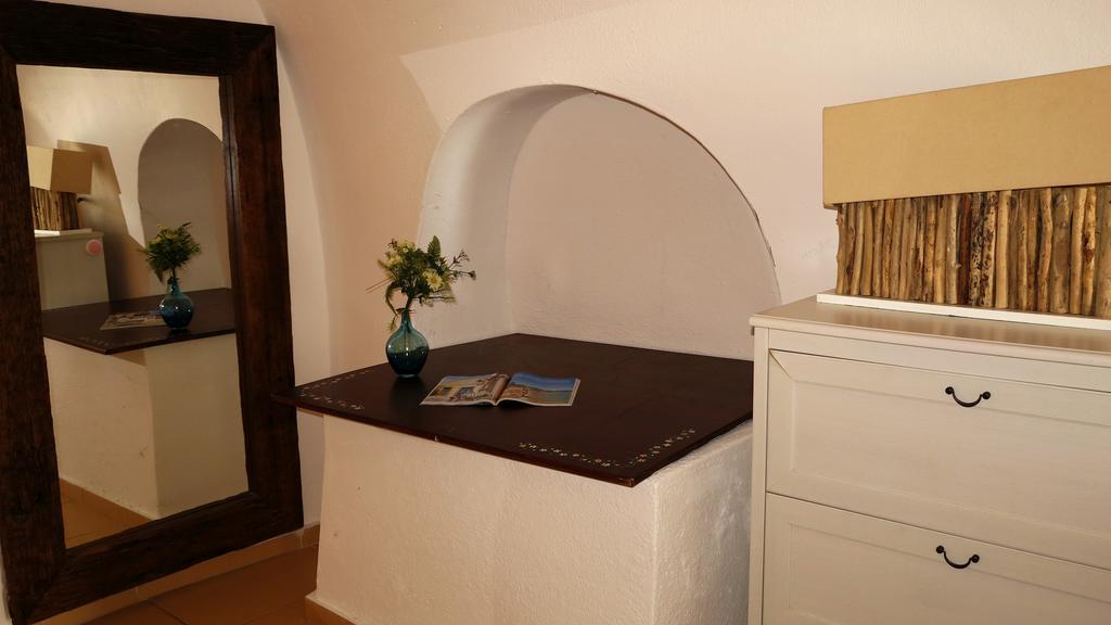 Finesse Suites Ia Exterior foto