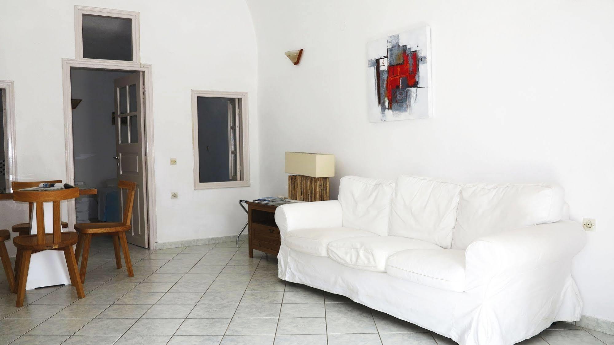 Finesse Suites Ia Exterior foto